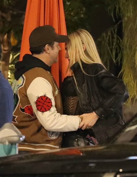 elsie hewitt leak|Jason Sudeikis, 48, hugs Elsie Hewitt, 26, outside West。